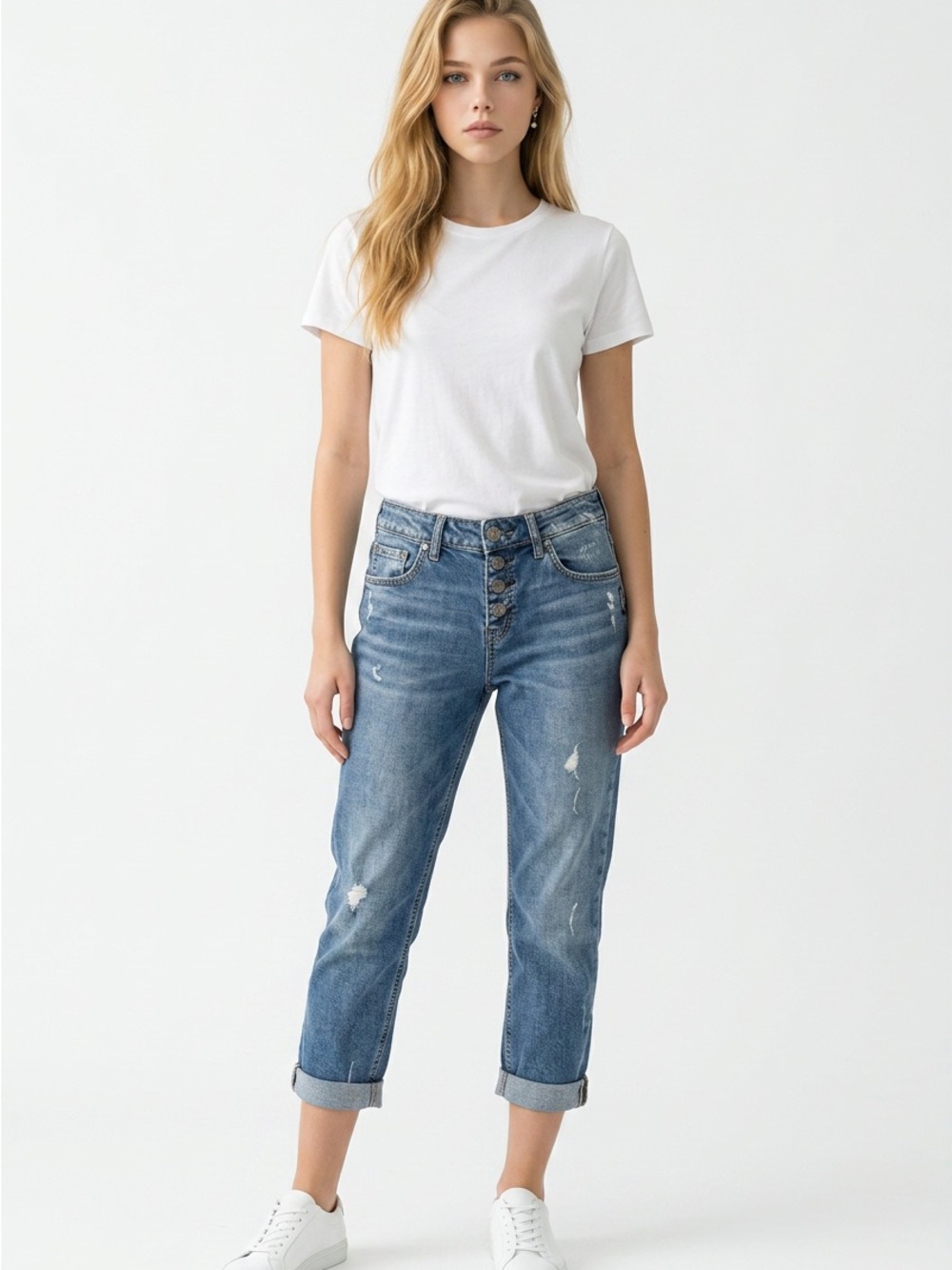 NWT🤩 |•SILVER JEANS•| Avery Slim Crop Jeans Size 27